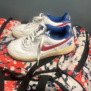 Air Force 1 low